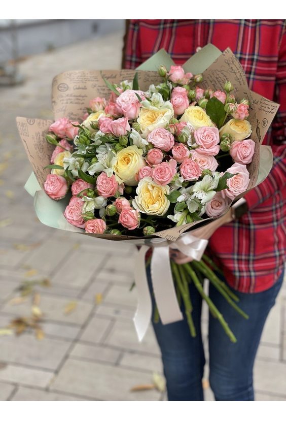 Букет "Мечты сбываются"  Пионовидные розы - Бесплатная доставка цветов и букетов в Самаре. Заказ цветов онлайн, любой способ оплаты