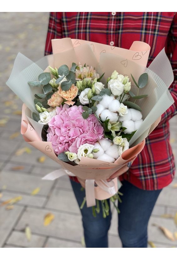 Букет "Мелодия цветов"  Гортензия - Бесплатная доставка цветов и букетов в Самаре. Заказ цветов онлайн, любой способ оплаты