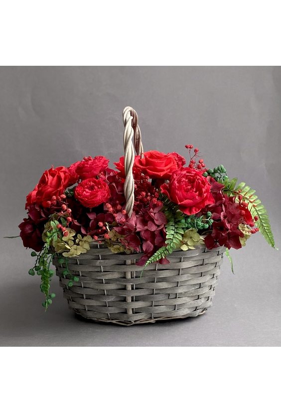 Корзина «Огонь любви» (стаб. цветы)   Бесплатная доставка цветов и букетов в Самаре.