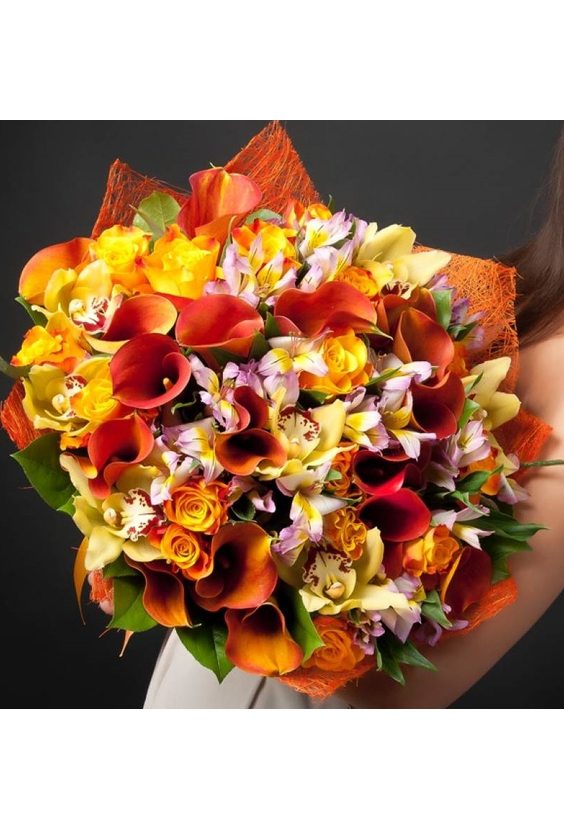 Сборный букет каллы, орхидеи и альстромерии  Каллы - Бесплатная доставка цветов и букетов в Самаре. Заказ цветов онлайн, любой способ оплаты