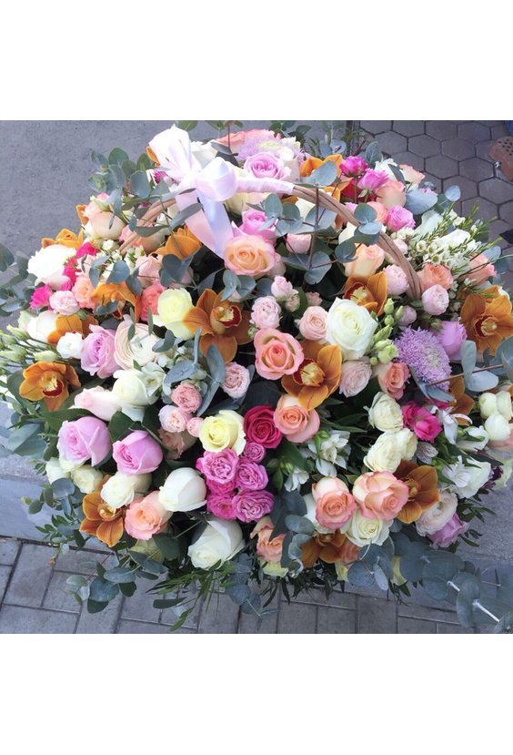 Корзина XXL   - Бесплатная доставка цветов и букетов в Самаре. Заказ цветов онлайн, любой способ оплаты