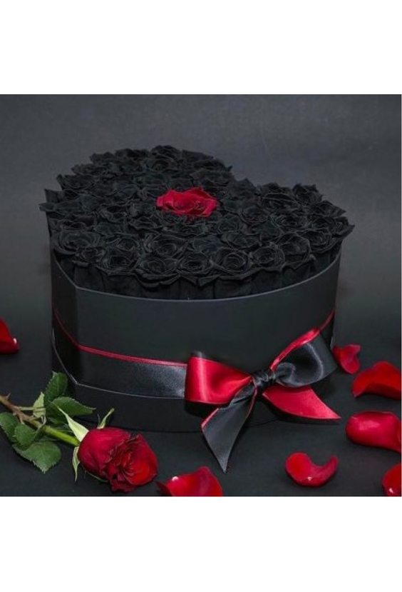 51 чёрная роза в коробке   - Бесплатная доставка цветов и букетов в Самаре. Заказ цветов онлайн, любой способ оплаты
