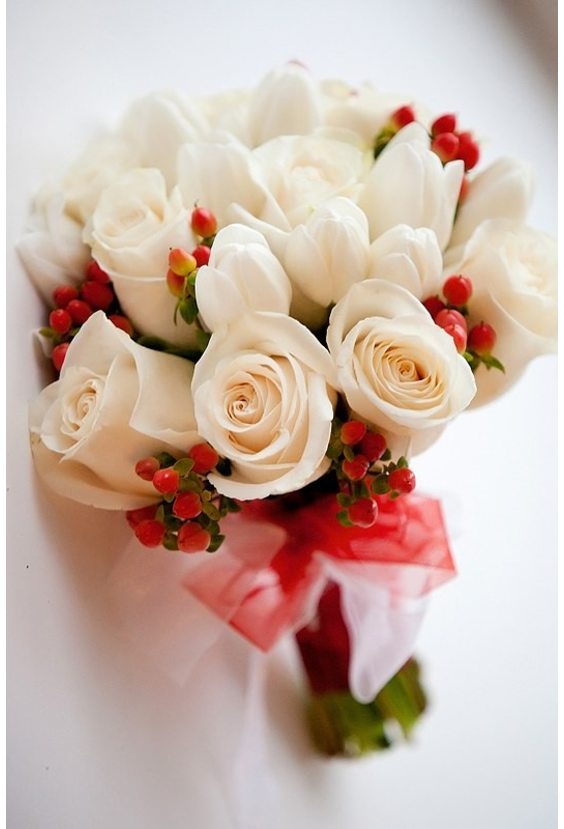 Букет невесты "Чувство лёгкости"  Свадебные букеты - Бесплатная доставка цветов и букетов в Самаре. Заказ цветов онлайн, любой способ оплаты