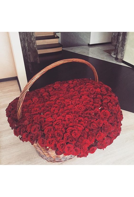  - 501 роза в корзине в интернет-магазине Цветник 63 - доставка цветов в Самаре круглосуточно
